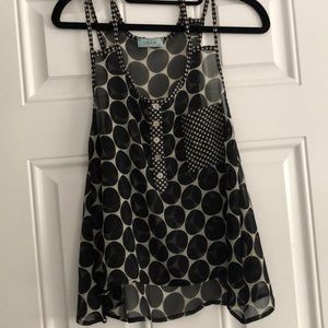 Women’s Loila black top size Small